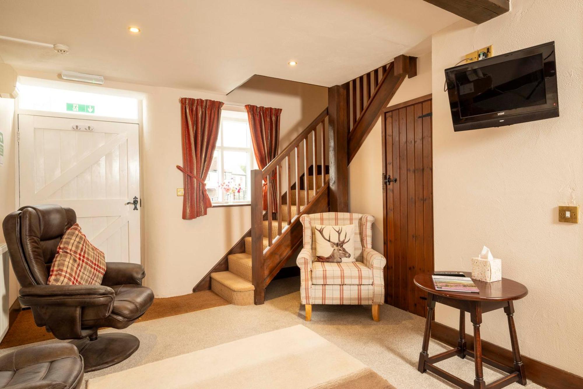 Gaskell Arms Hotel Much Wenlock Exterior photo