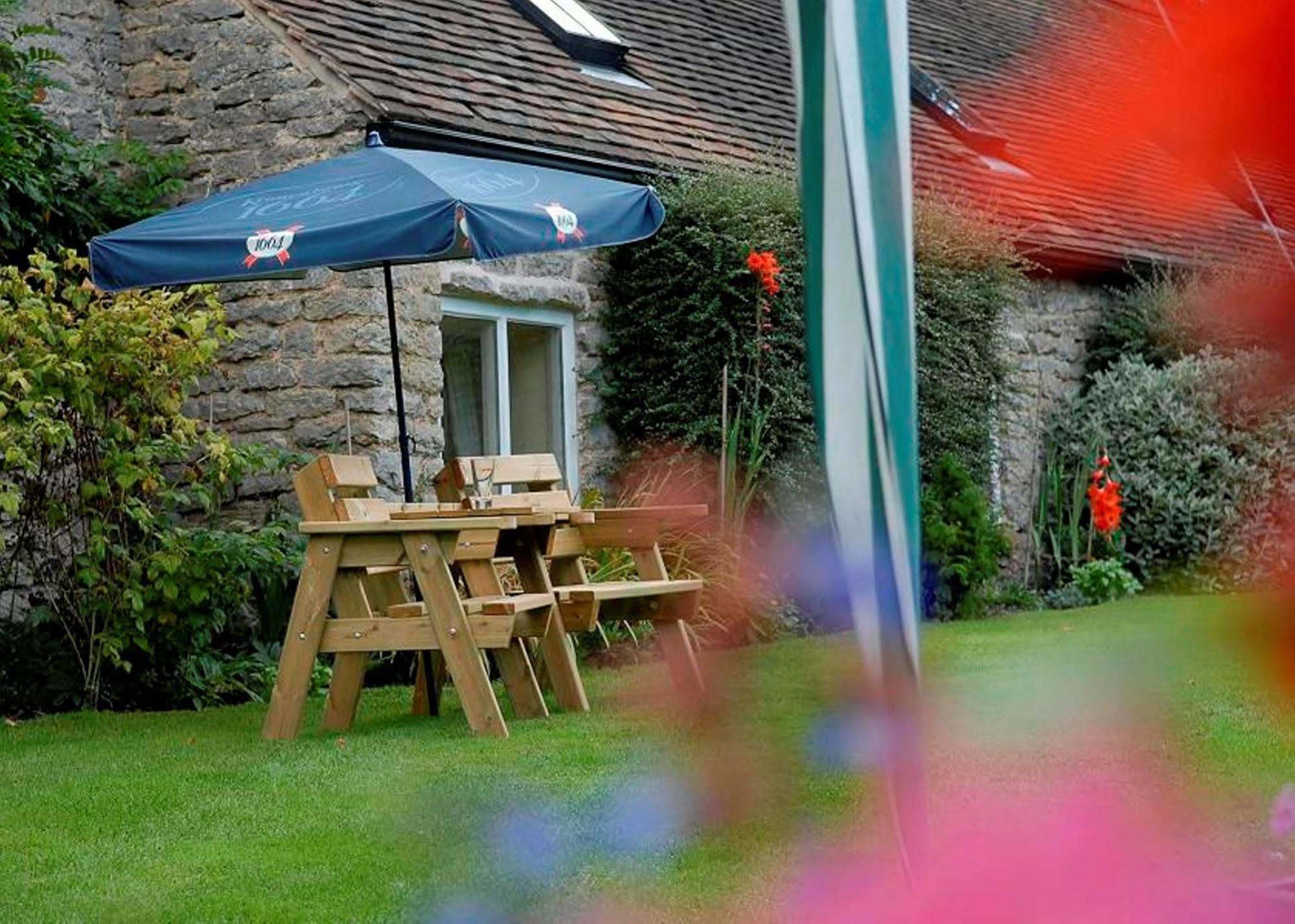 Gaskell Arms Hotel Much Wenlock Exterior photo